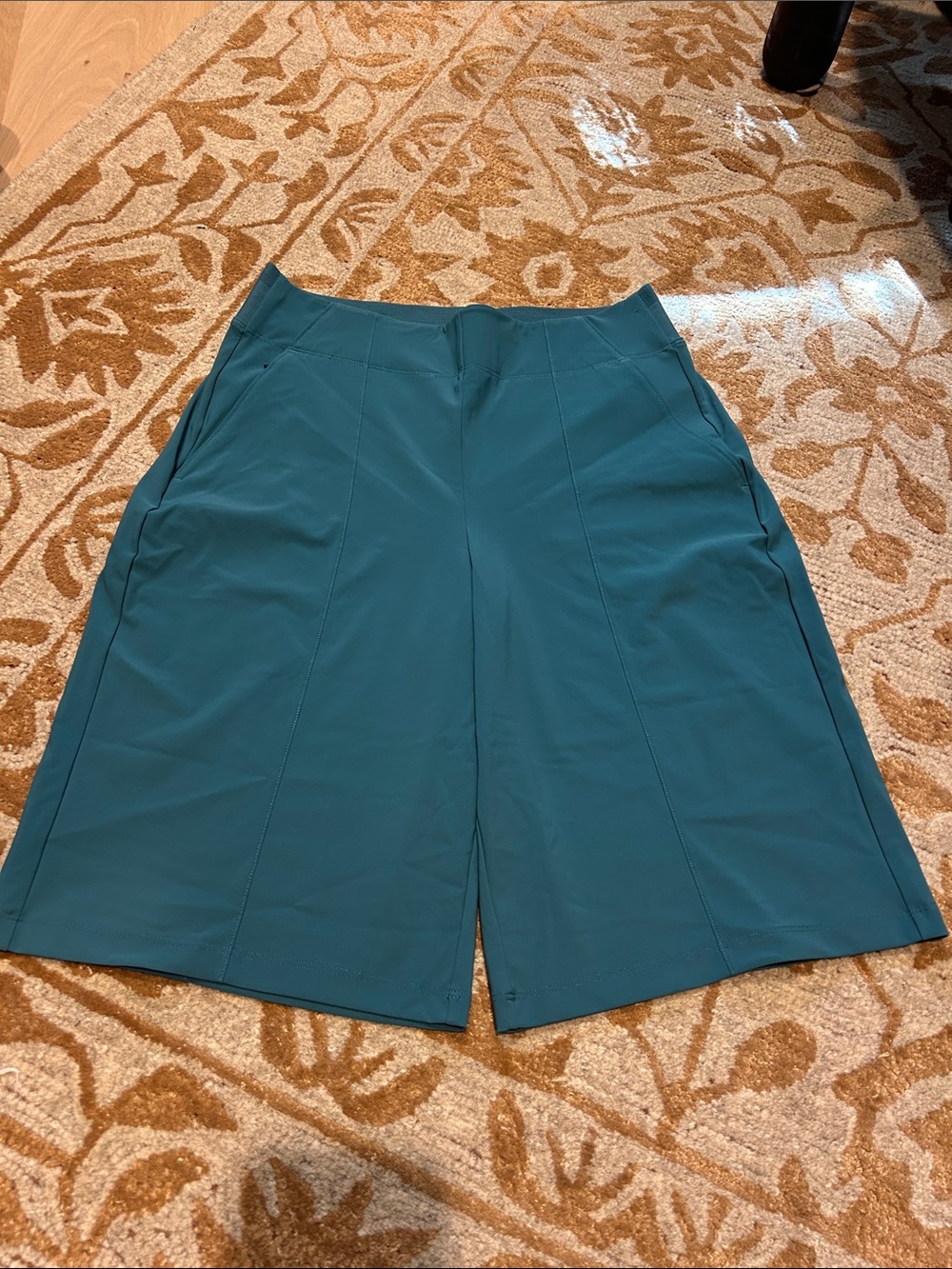 Athleta Teal Blue Shorts with elastic waist in back